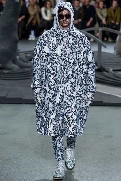 Look 31
